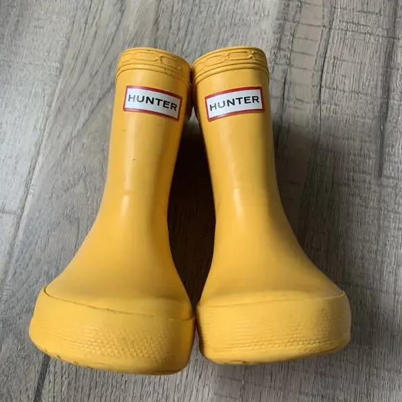 Hunter Rain Boots *PLEASE READ* - Picture 5 of 11